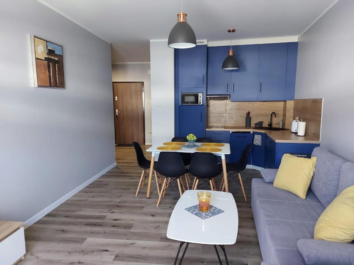 Apartamenty Z Tarasami "Mietowy Spokoj 15" "Romantyczna Szarosc 16" "Niebieska Elegancja 17" Maksymalnie Dla 6 Osob Pobierowo Bagian luar foto