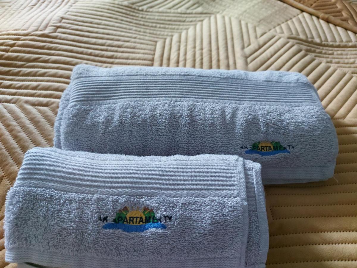 Apartamenty Z Tarasami "Mietowy Spokoj 15" "Romantyczna Szarosc 16" "Niebieska Elegancja 17" Maksymalnie Dla 6 Osob Pobierowo Bagian luar foto