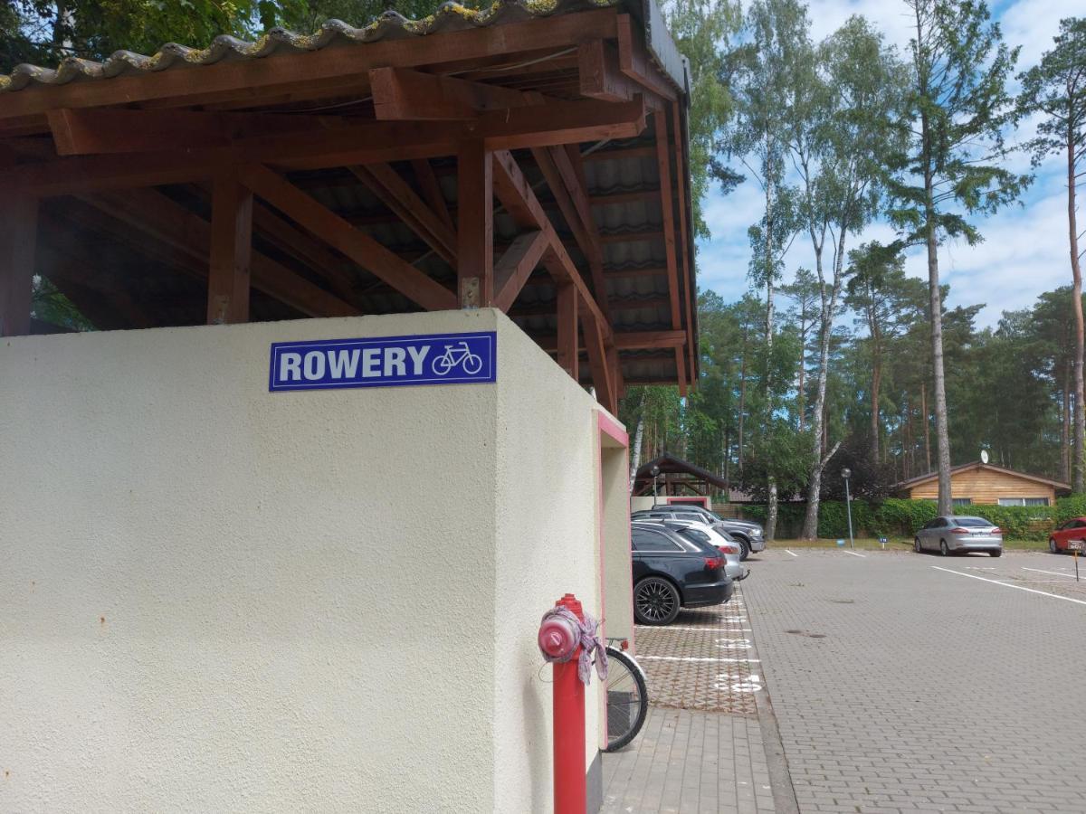 Apartamenty Z Tarasami "Mietowy Spokoj 15" "Romantyczna Szarosc 16" "Niebieska Elegancja 17" Maksymalnie Dla 6 Osob Pobierowo Bagian luar foto